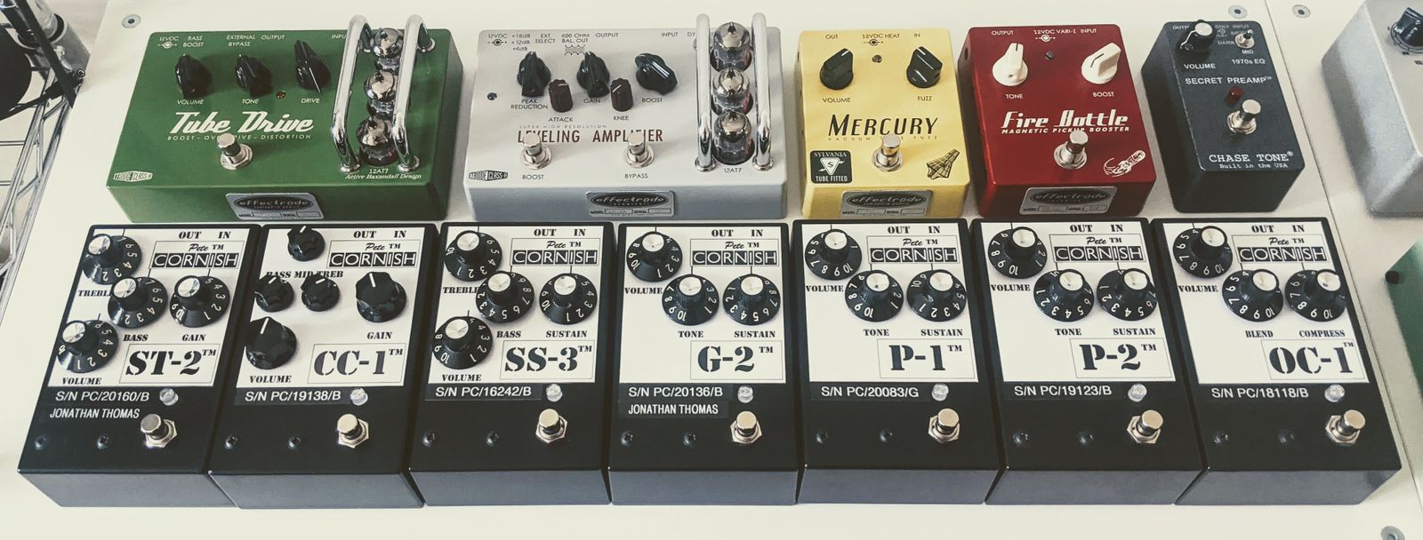 An array of Pete Cornish and Effectrode pedals&hellip;